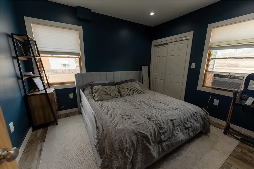 3281 3rd Street Oceanside NY 11572