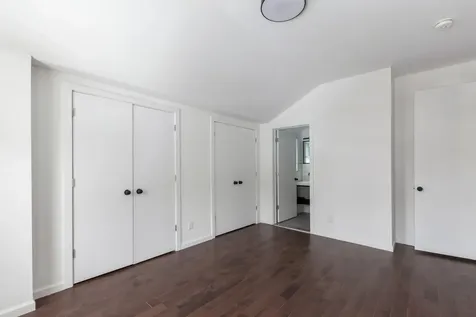 100-03 90 Avenue Richmond Hill NY 11418