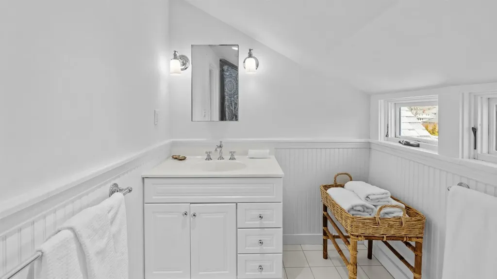 44 Beach Lane Westhampton Beach NY 11978