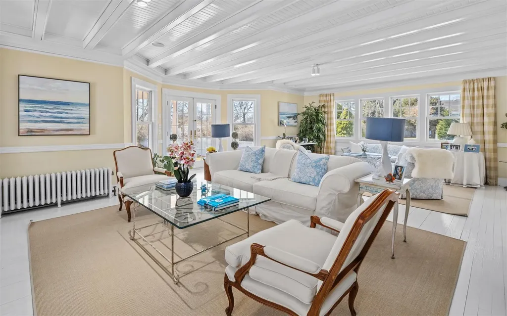 44 Beach Lane Westhampton Beach NY 11978