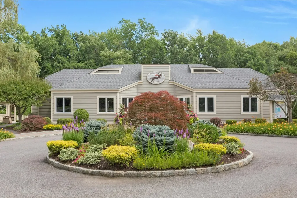 1806 Nutmeg Drive Carmel NY 10512