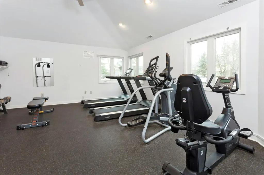 1806 Nutmeg Drive Carmel NY 10512