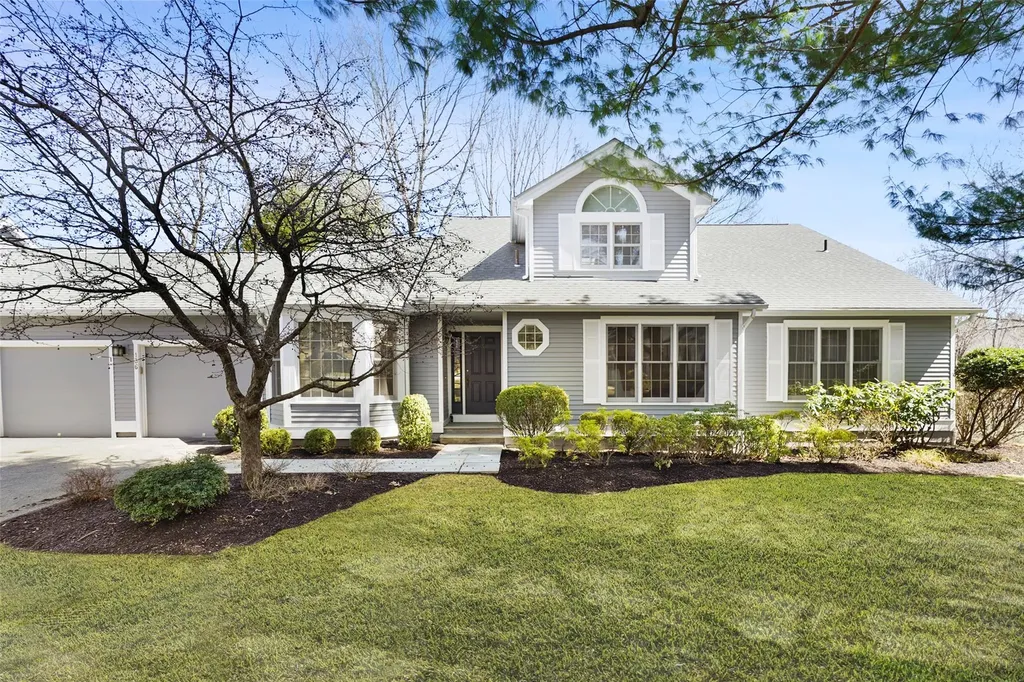 136 Ruxton Road Mount Kisco NY 10549