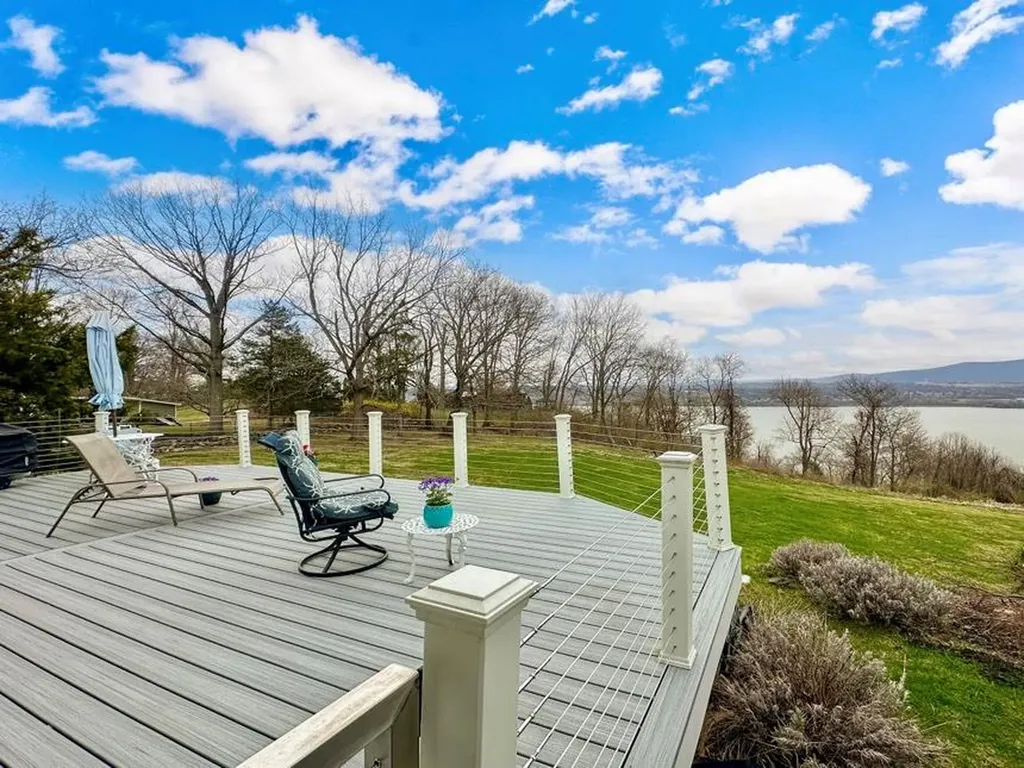 37 Echo Lane Newburgh NY 12550