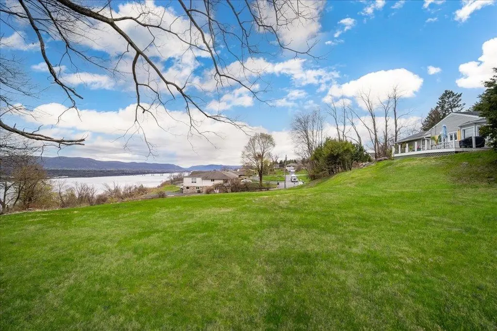 37 Echo Lane Newburgh NY 12550