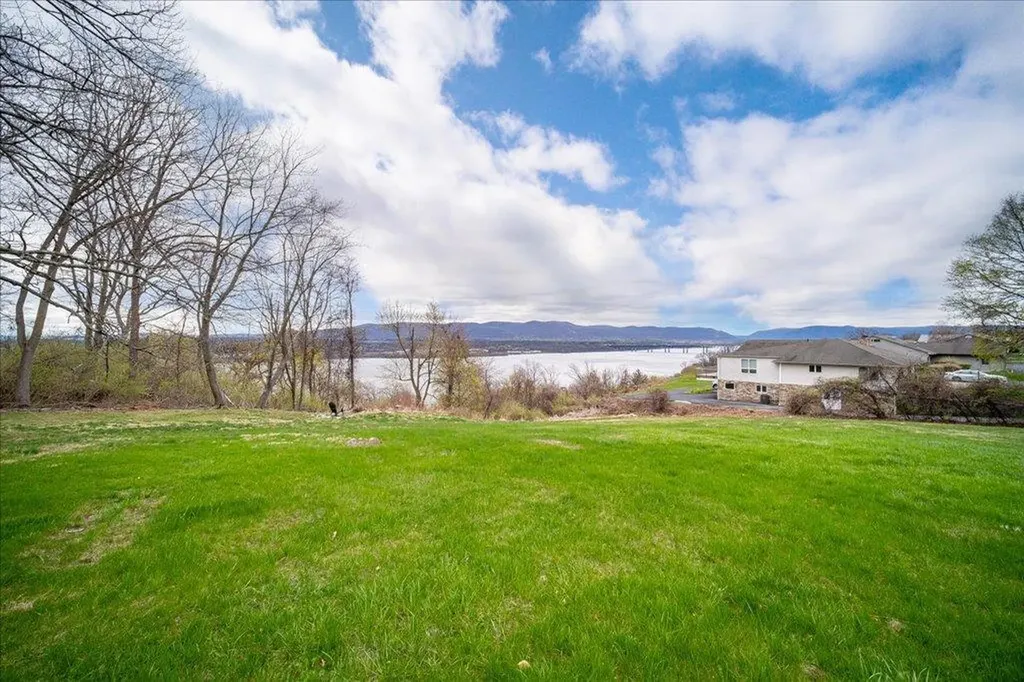 37 Echo Lane Newburgh NY 12550