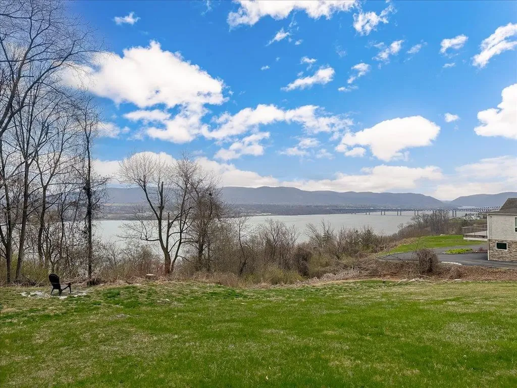 37 Echo Lane Newburgh NY 12550