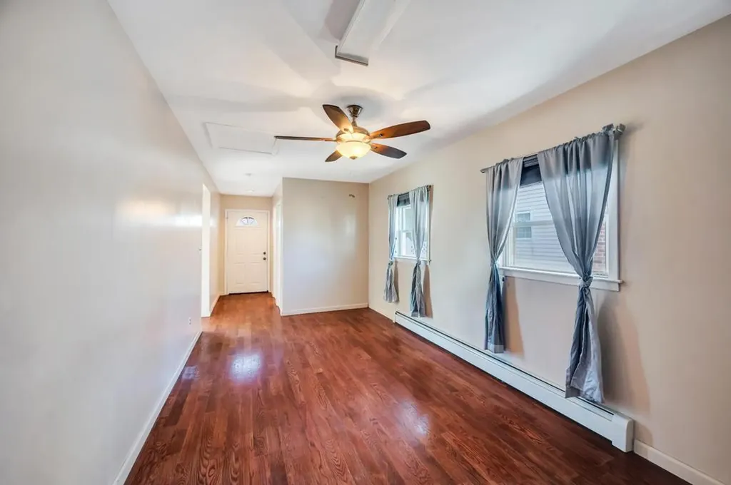 9 Ruth Boulevard Commack NY 11725