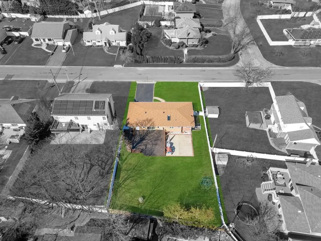 9 Ruth Boulevard Commack NY 11725