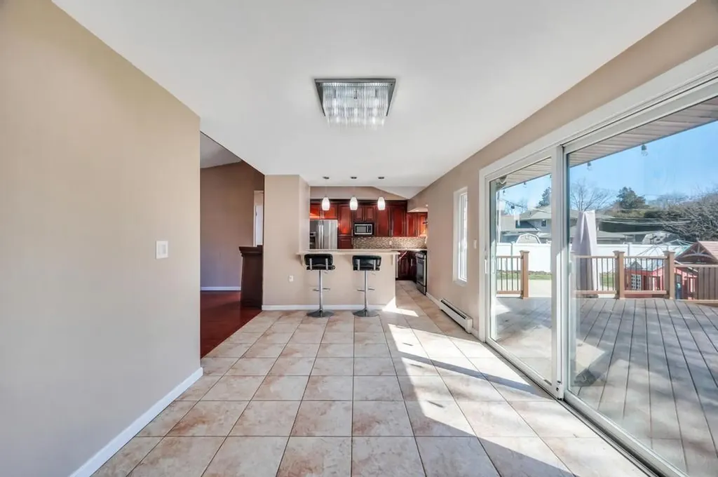 9 Ruth Boulevard Commack NY 11725