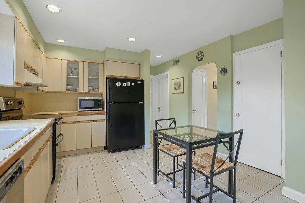 20 Lochland Road Valhalla NY 10595