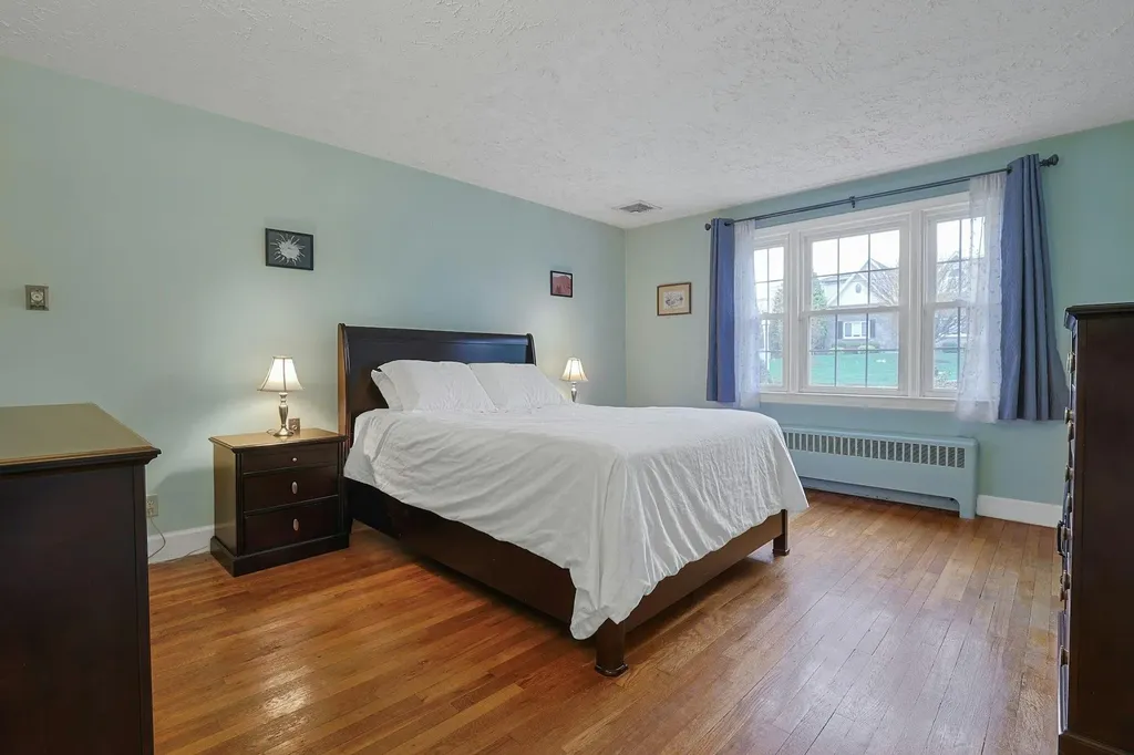 20 Lochland Road Valhalla NY 10595