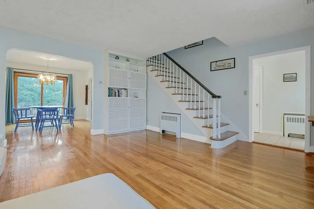 20 Lochland Road Valhalla NY 10595