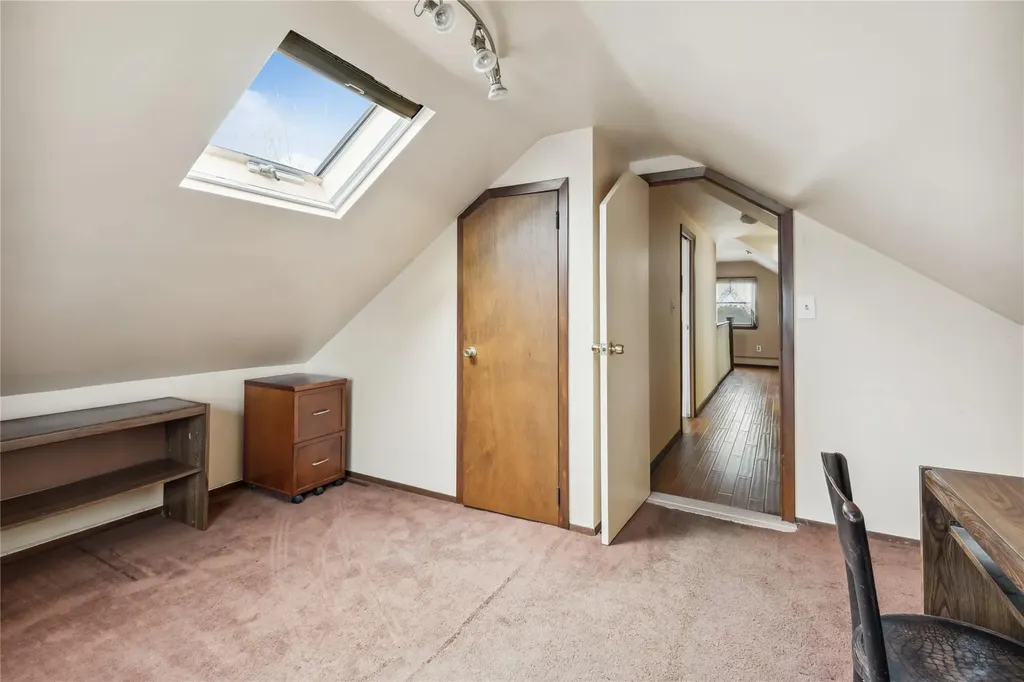 5 Lexington Avenue Malverne NY 11565
