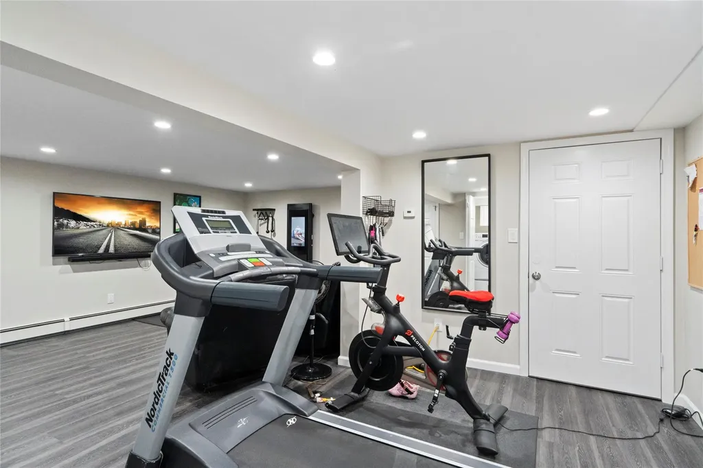30 Deborah Road Syosset NY 11791