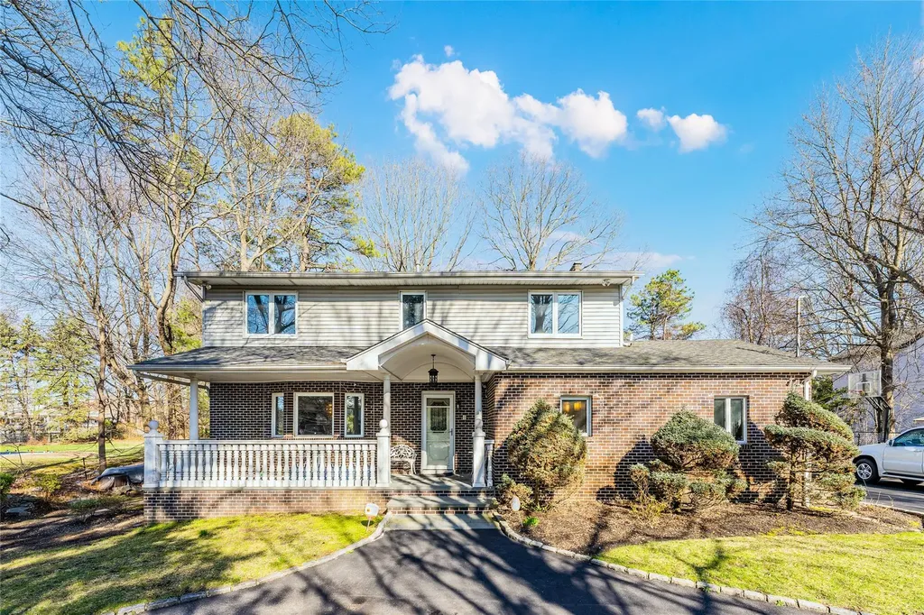 1170 Carlls Straight Path Dix Hills NY 11746