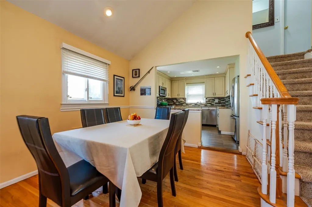 3345 Park Avenue Oceanside NY 11572