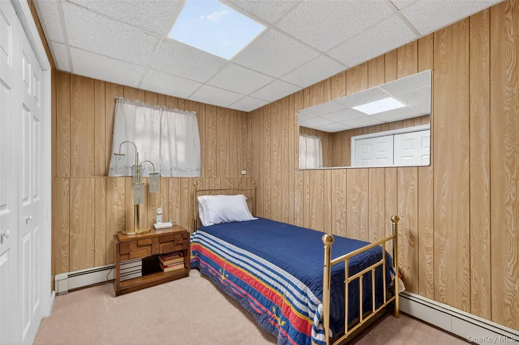 6 North Drive Poughkeepsie NY 12603