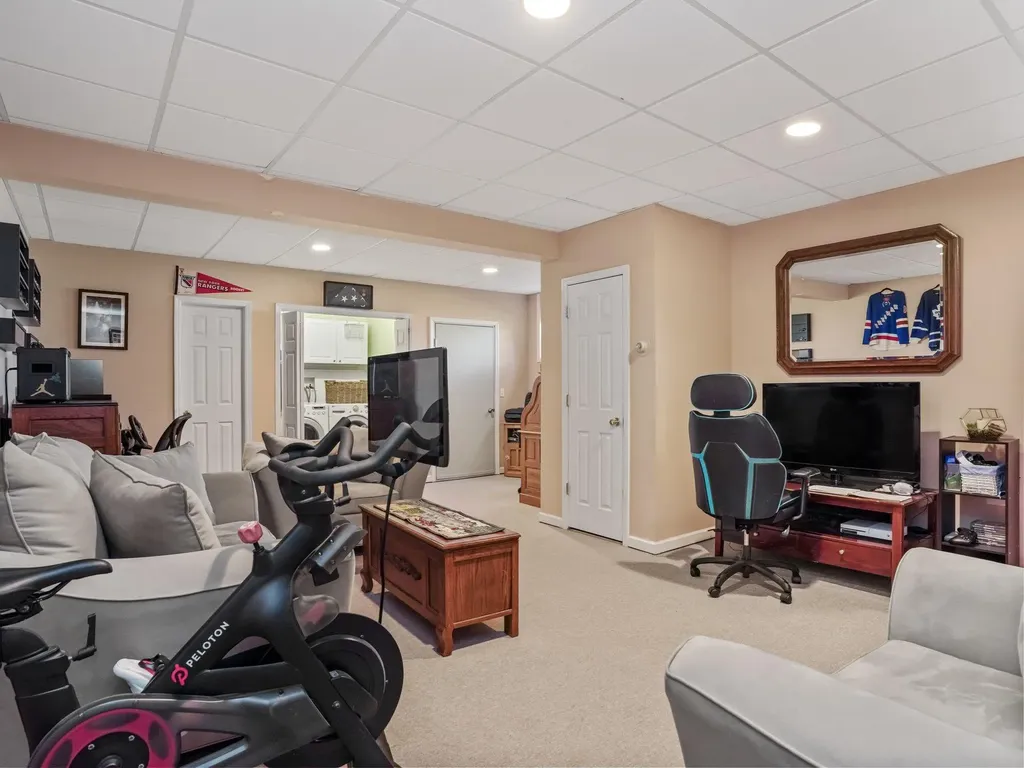 2 Jenkins Court Ossining NY 10562