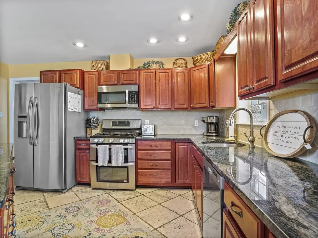 2 Jenkins Court Ossining NY 10562