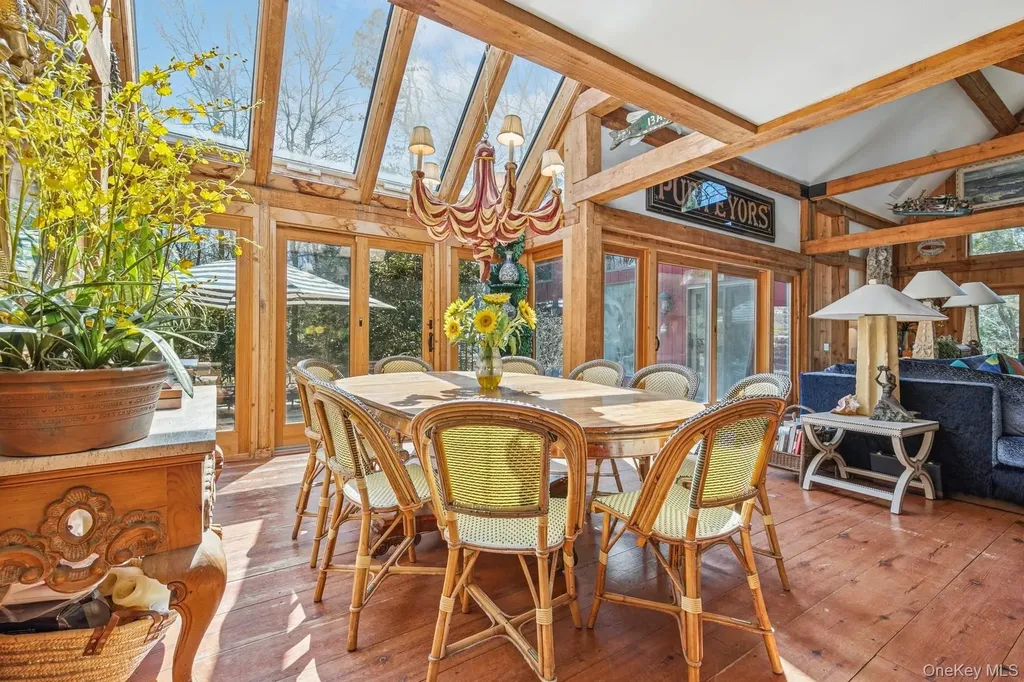 4 Marion Lane East Hampton NY 11937