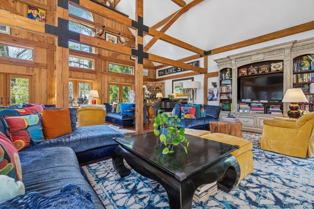 4 Marion Lane East Hampton NY 11937