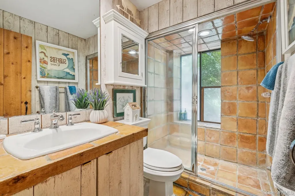 4 Marion Lane East Hampton NY 11937