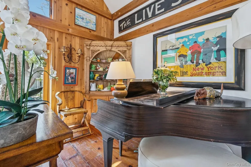 4 Marion Lane East Hampton NY 11937