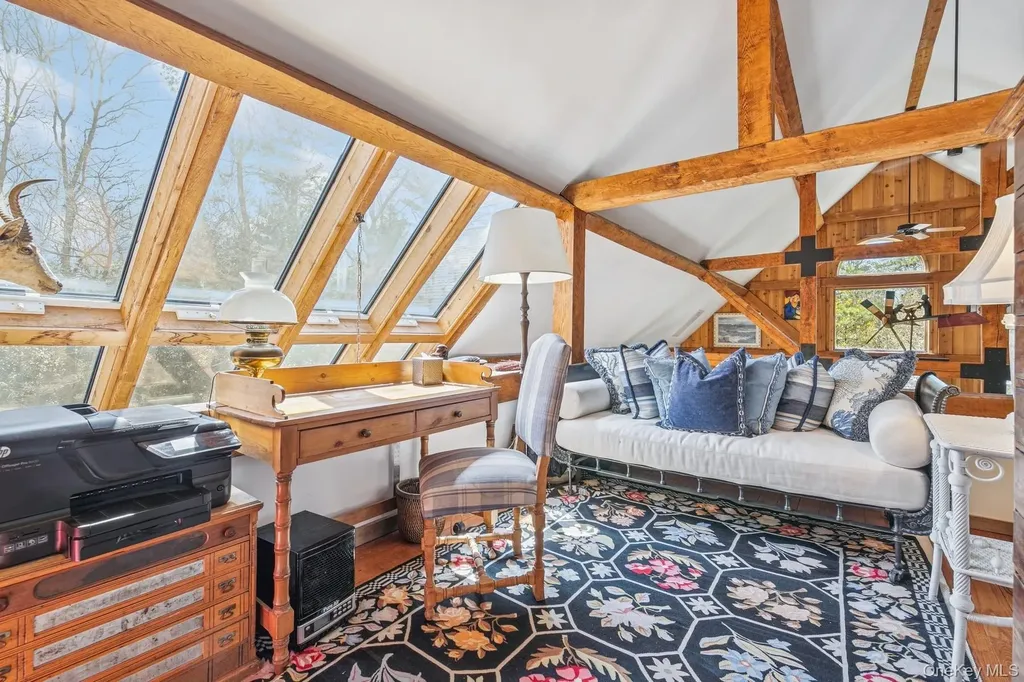 4 Marion Lane East Hampton NY 11937