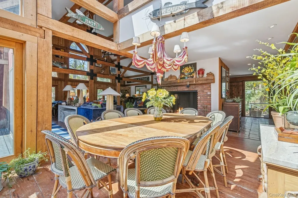 4 Marion Lane East Hampton NY 11937
