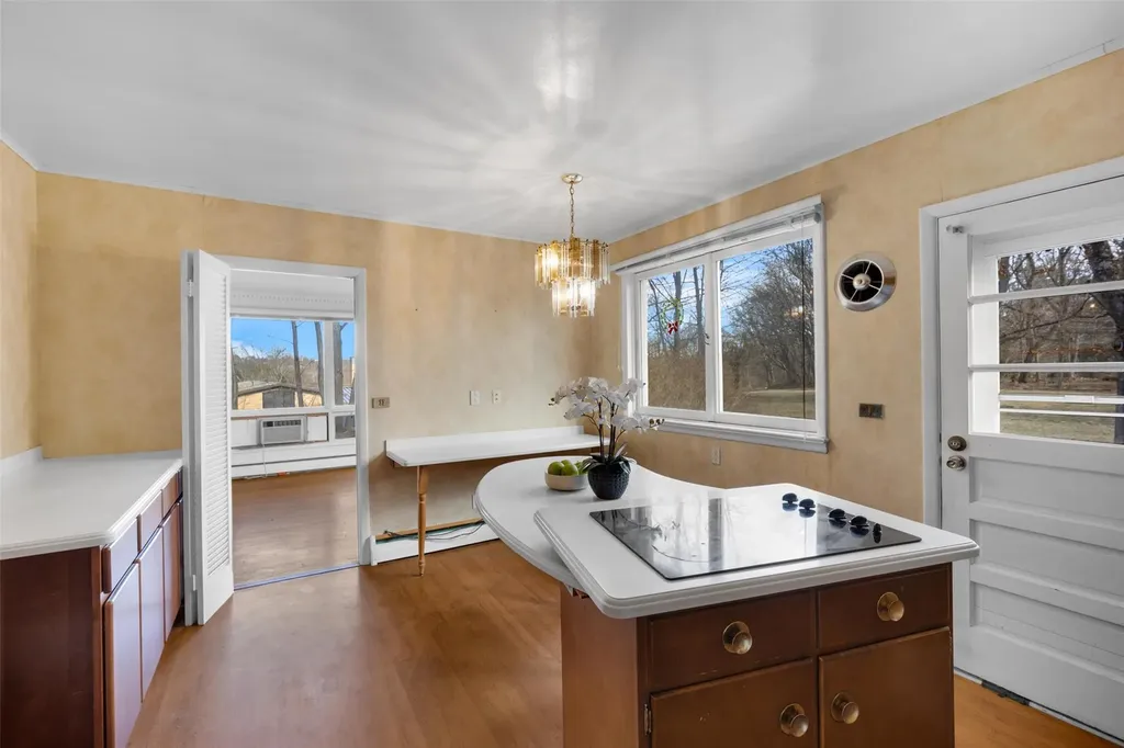 3 Woodward Road Poughkeepsie NY 12603