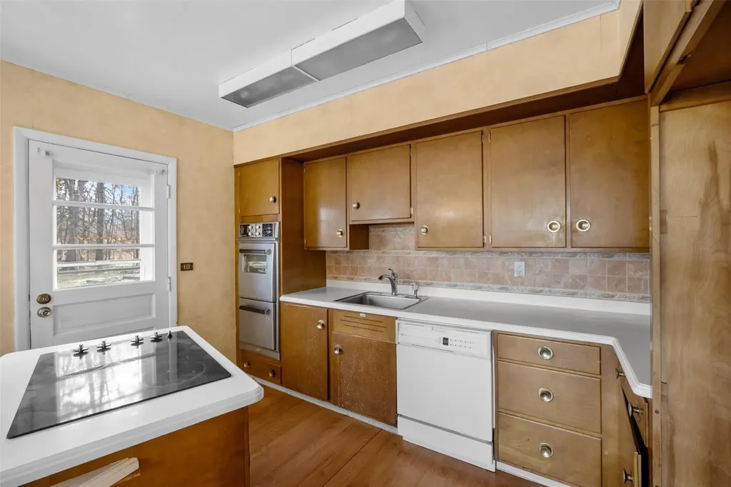 3 Woodward Road Poughkeepsie NY 12603