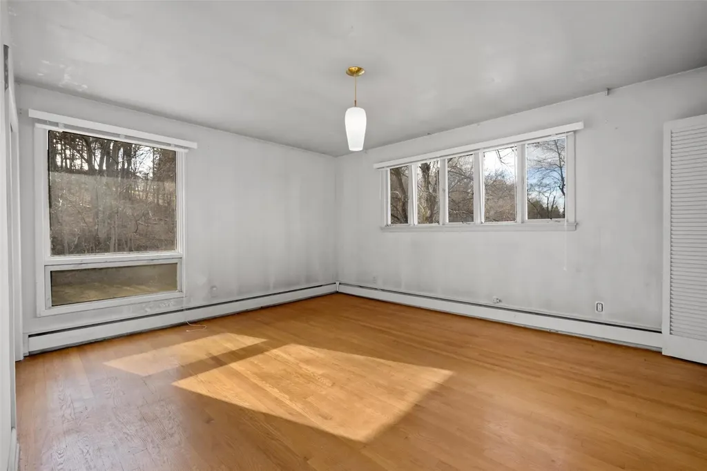 3 Woodward Road Poughkeepsie NY 12603