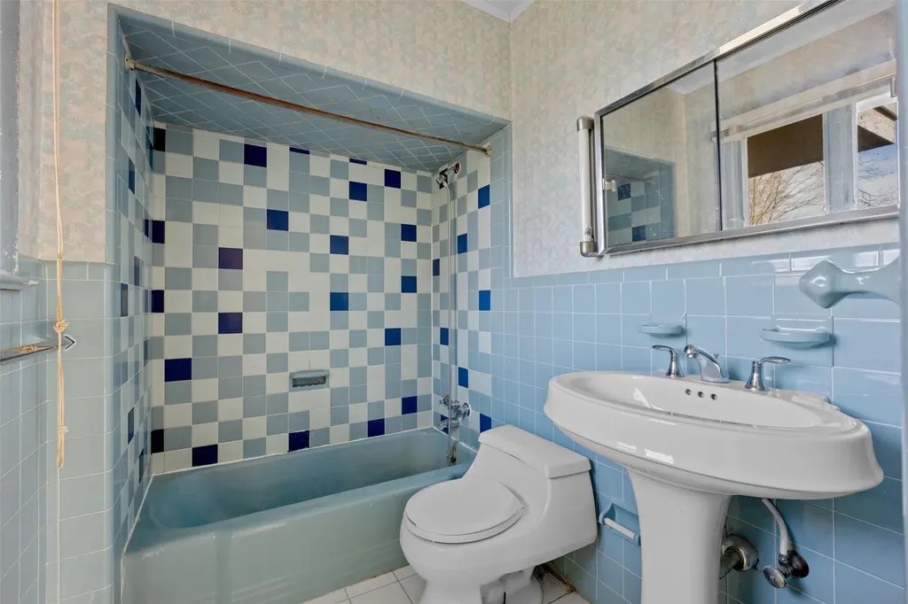 3 Woodward Road Poughkeepsie NY 12603