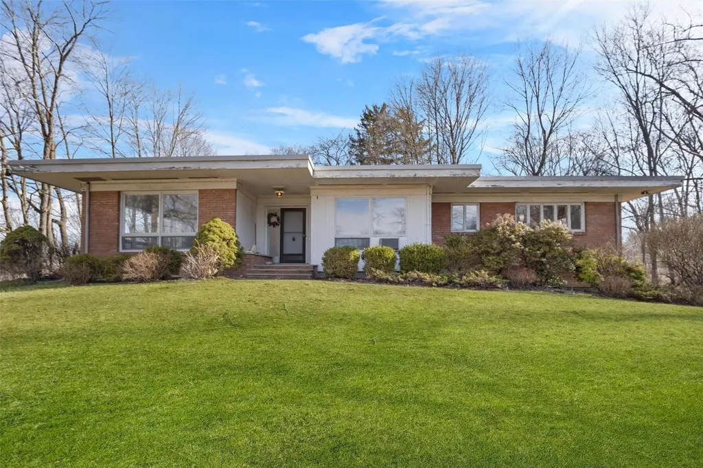 3 Woodward Road Poughkeepsie NY 12603