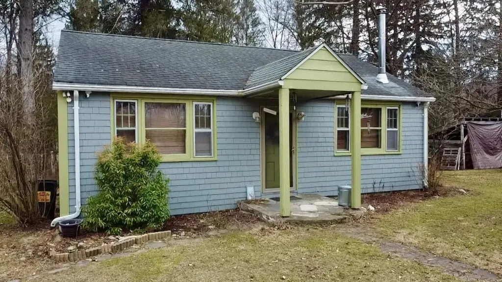 249 Sawdust Avenue Cottekill NY 12419