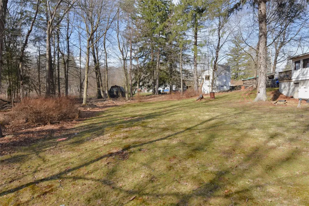 249 Sawdust Avenue Cottekill NY 12419