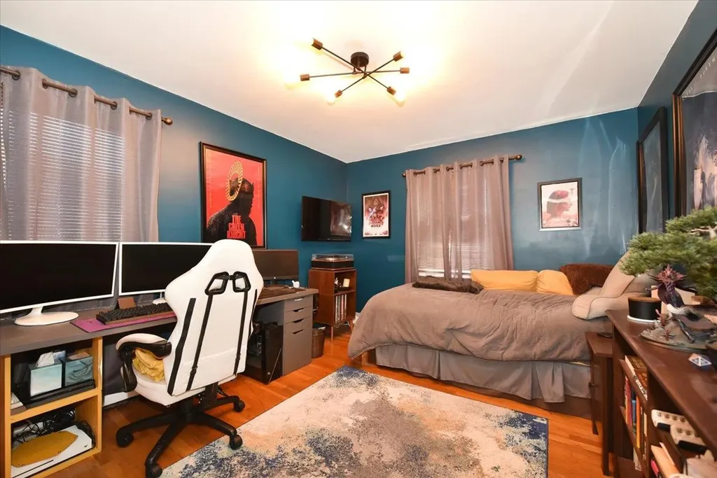 79 Commonwealth Avenue Massapequa NY 11758