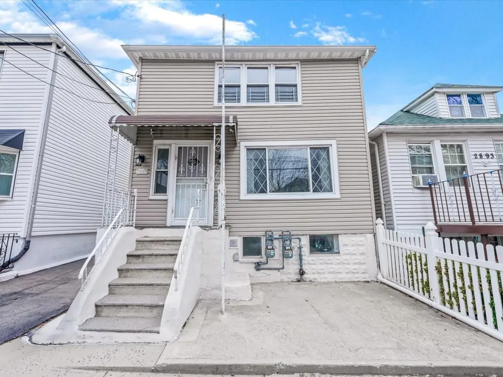 2889 Wellman Avenue Bronx NY 10461