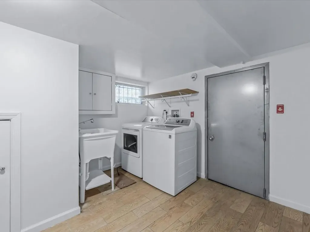 2889 Wellman Avenue Bronx NY 10461