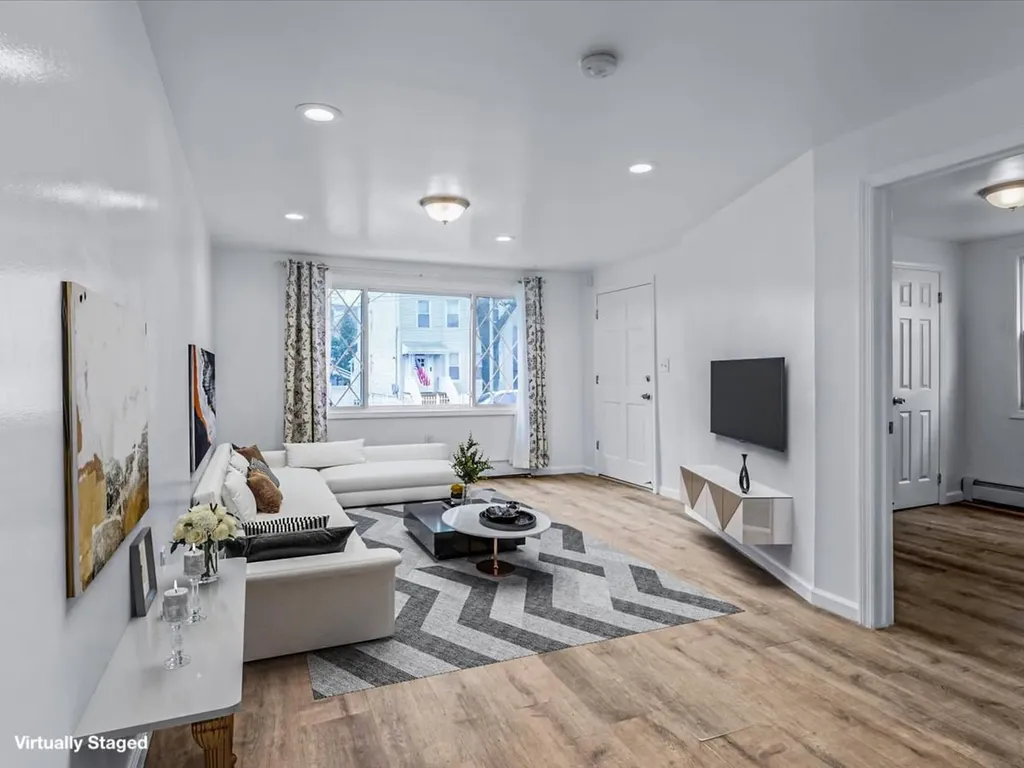 2889 Wellman Avenue Bronx NY 10461