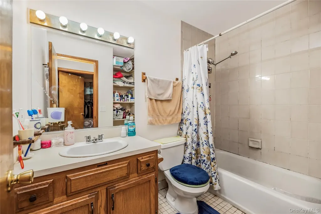 764 Warburton Avenue Yonkers NY 10701