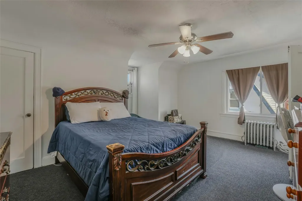 286 Grand Avenue Freeport NY 11520