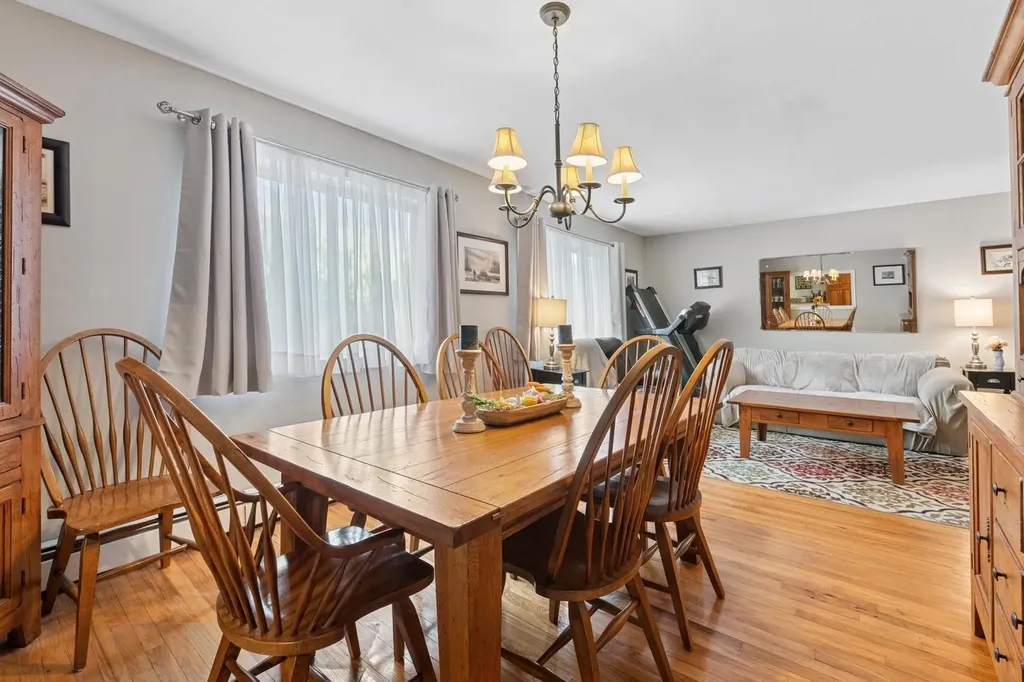 1320 Spur Drive S Islip NY 11751