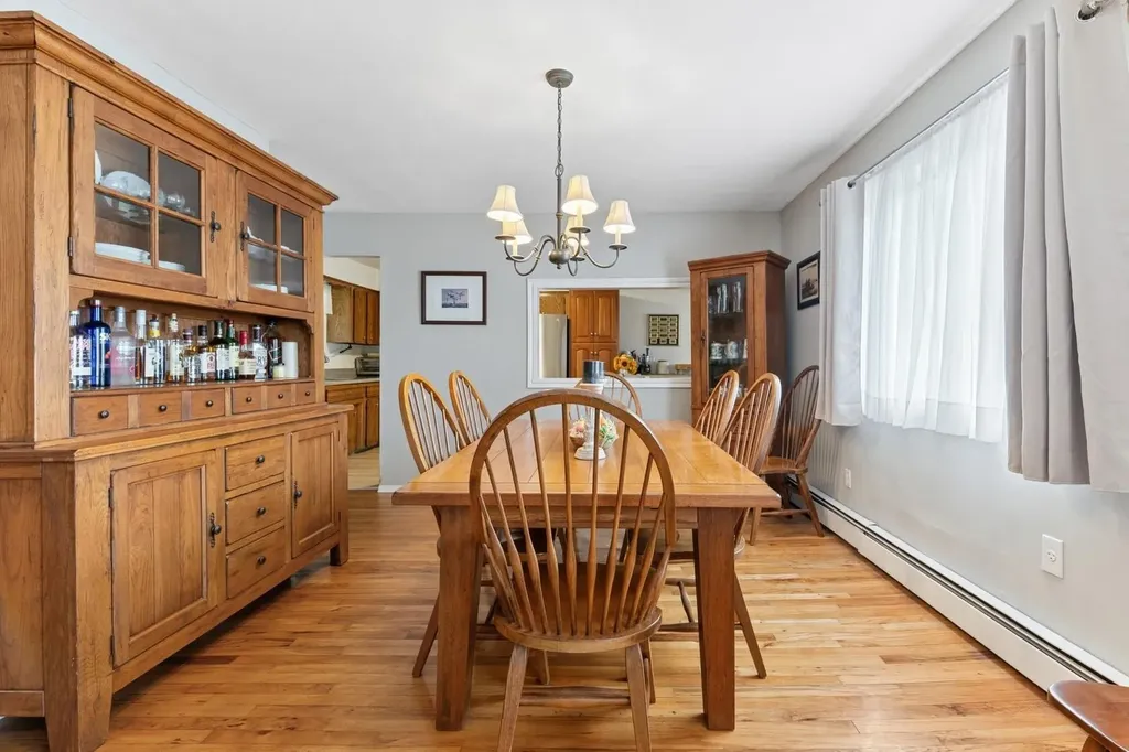 1320 Spur Drive S Islip NY 11751
