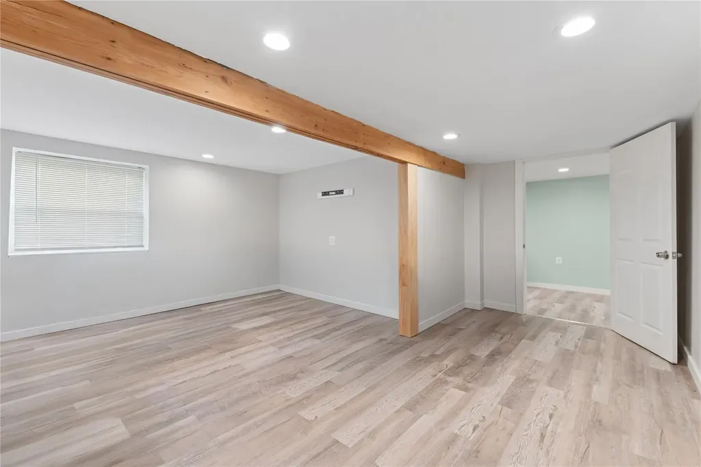 1320 Spur Drive S Islip NY 11751