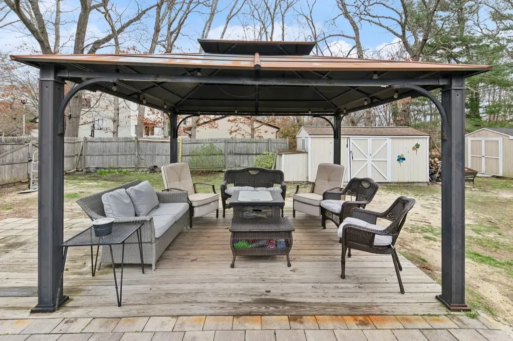 1320 Spur Drive S Islip NY 11751