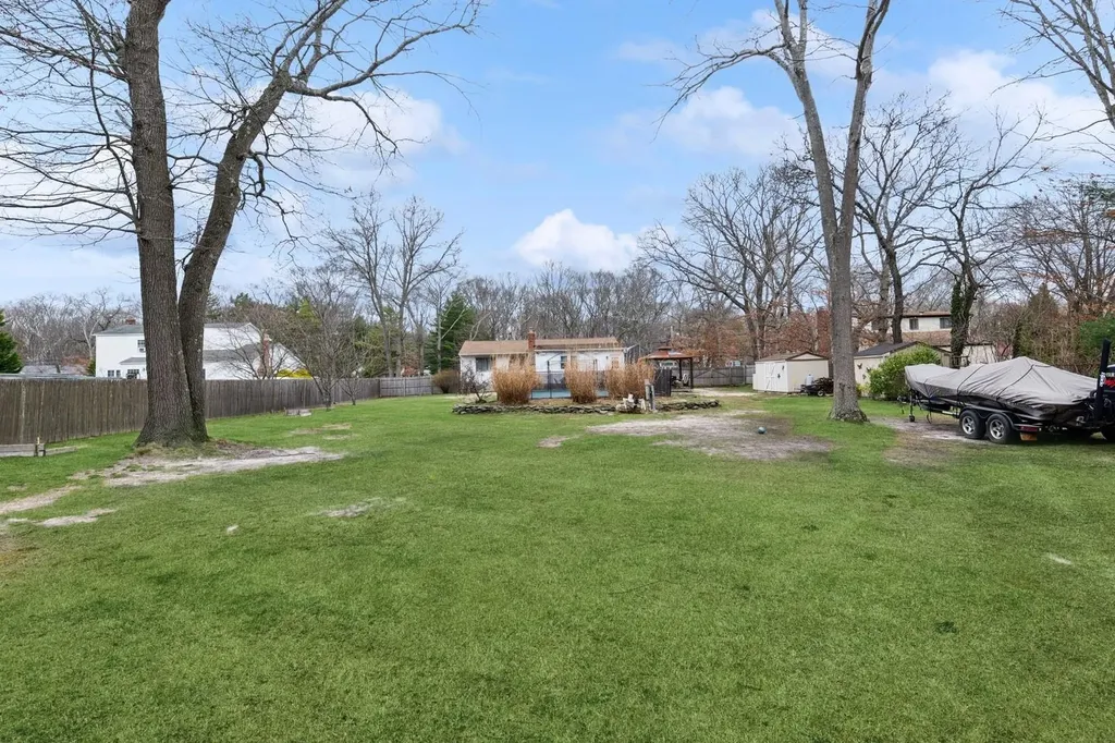 1320 Spur Drive S Islip NY 11751