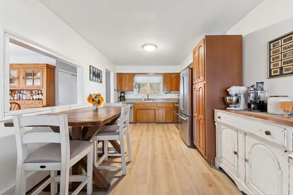 1320 Spur Drive S Islip NY 11751