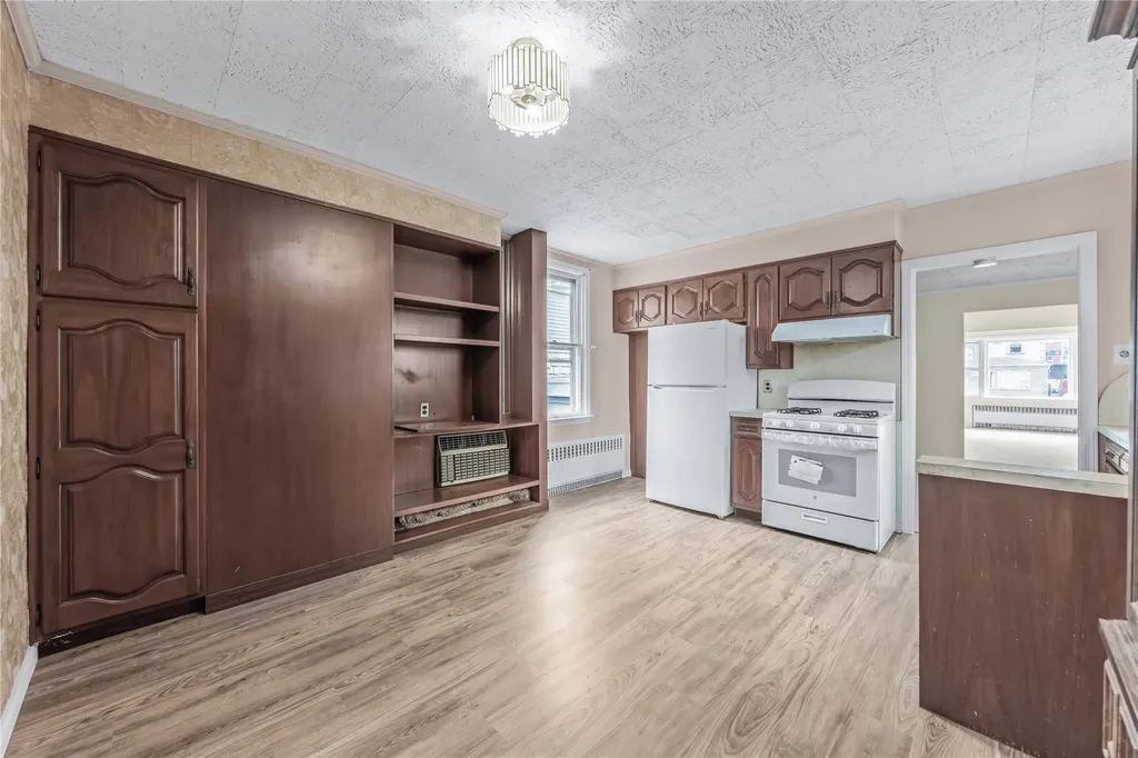 6107 Grand Avenue Maspeth NY 11378